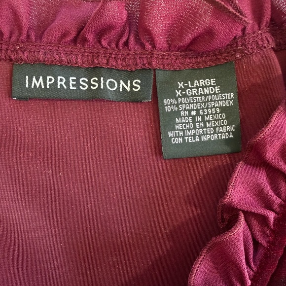 Long sleeve velvet top ruffles burgundy size XL - Picture 2 of 12